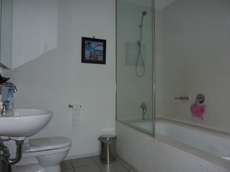 A02/38 Skyring Terrace, Teneriffe QLD 4005