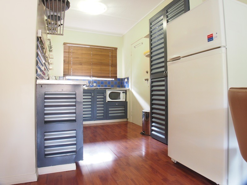 4/60 Paradise Island Road, Surfers Paradise QLD 4217