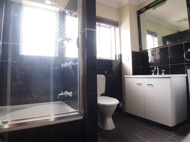 4/60 Paradise Island Road, Surfers Paradise QLD 4217