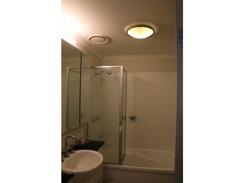 100 Bowen Street, Spring Hill QLD 4000