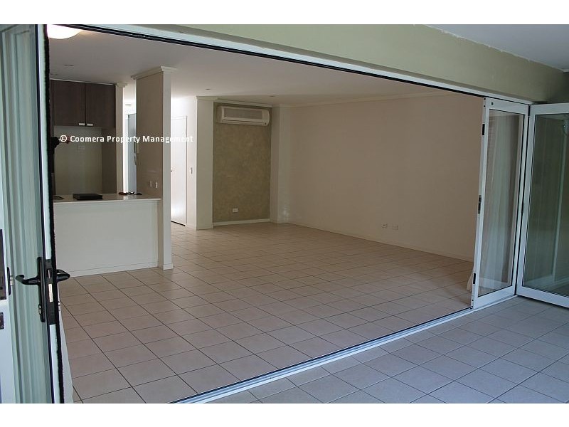 33 Riverwalk Avenue, Robina QLD 4226
