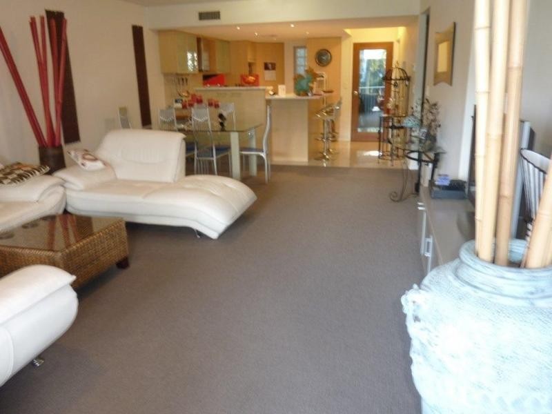 5/51 Grand Parade, Kawana Island QLD 4575