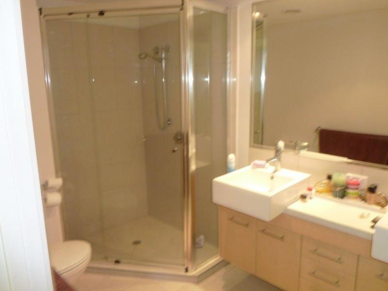 5/51 Grand Parade, Kawana Island QLD 4575