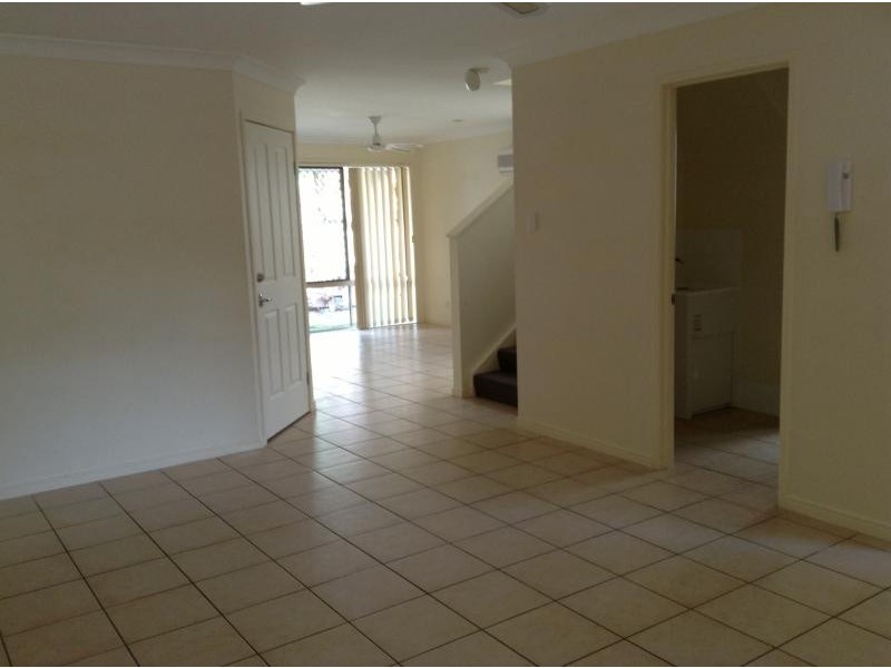 9 Rata Place, Nerang QLD 4211