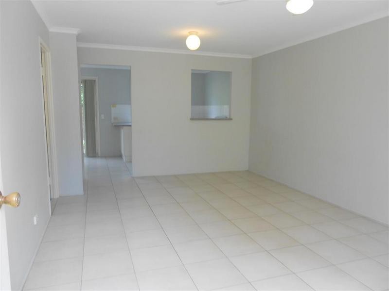 11 Rebecca Way, Slacks Creek QLD 4127