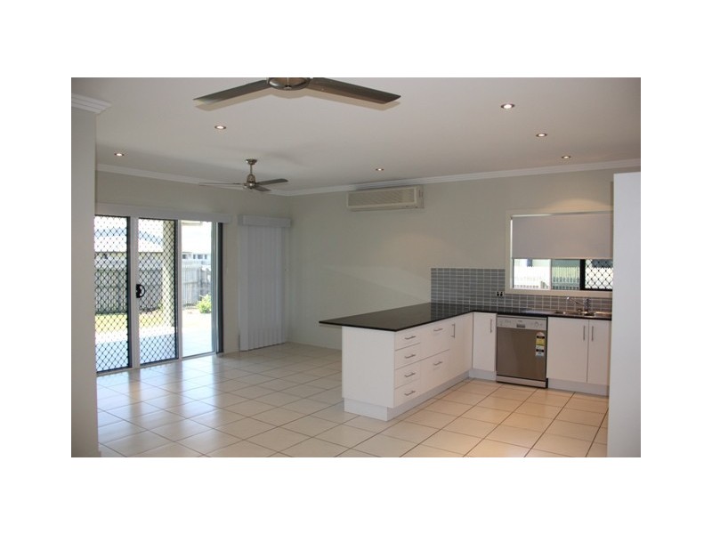 7 Aquamarine Drive, Kirwan QLD 4817