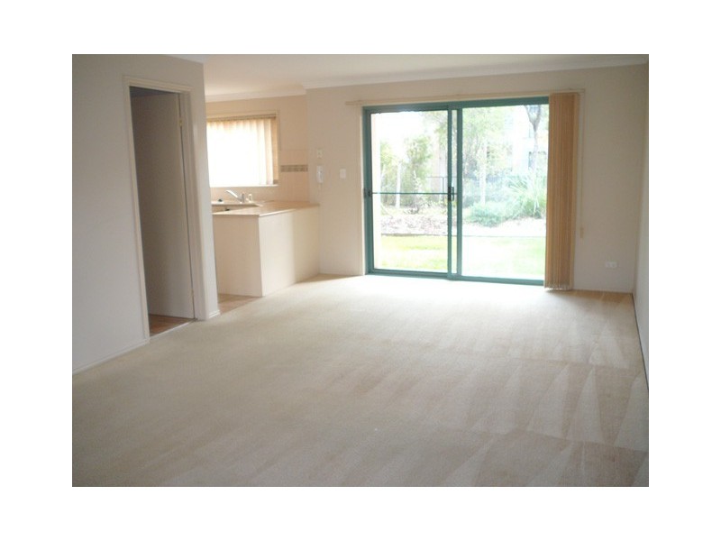 21 Regensberg Close, Varsity Lakes QLD 4227