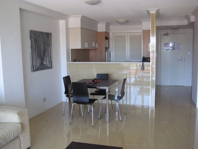 3028/2633 Gold Coast Highway, Broadbeach QLD 4218