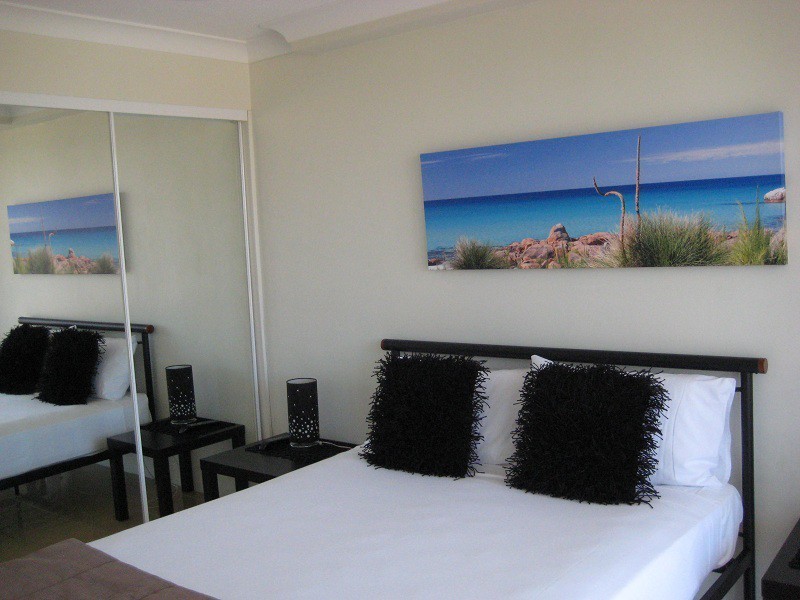 3028/2633 Gold Coast Highway, Broadbeach QLD 4218