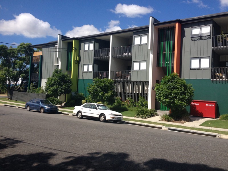 8/2 Garden Terrace, Newmarket QLD 4051