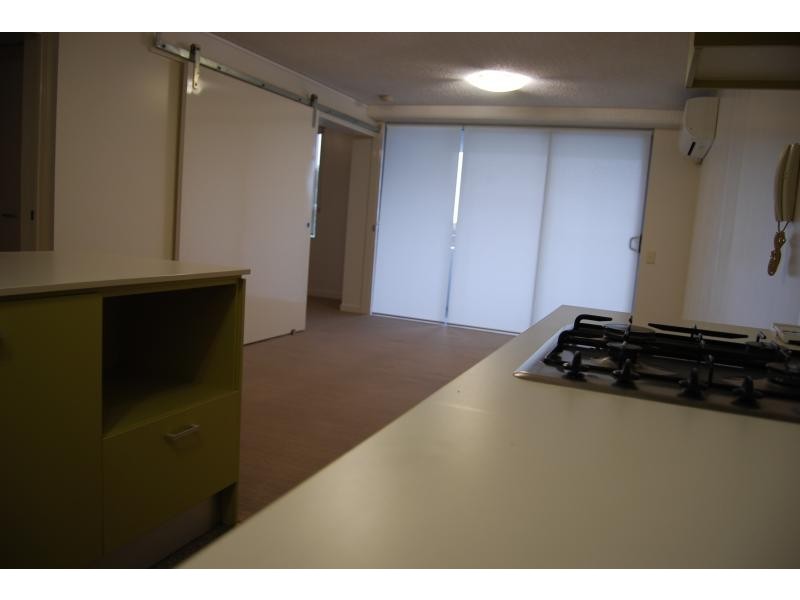 S04/8 Cordelia st, South Brisbane QLD 4101