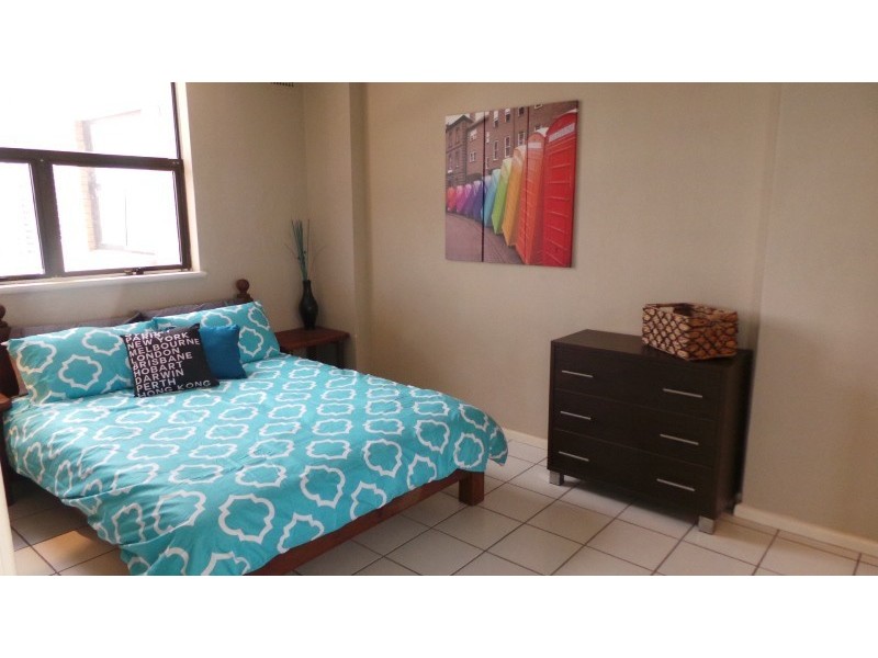 99/3049 Surfers Paradise Boulevard (Cnr Trickett St), Surfers Paradise QLD 4217