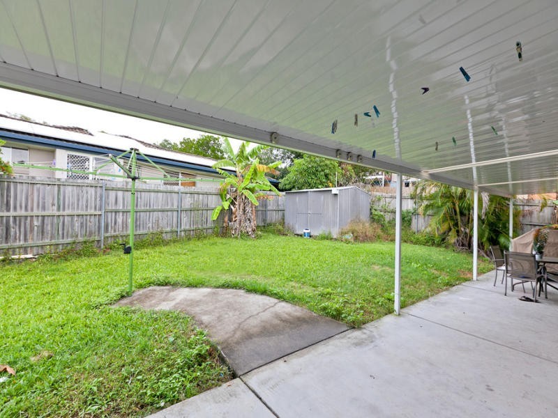 23 Blue Water Ave, Thornlands QLD 4164