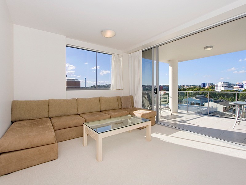 28/15 Walsh St, Milton QLD 4064