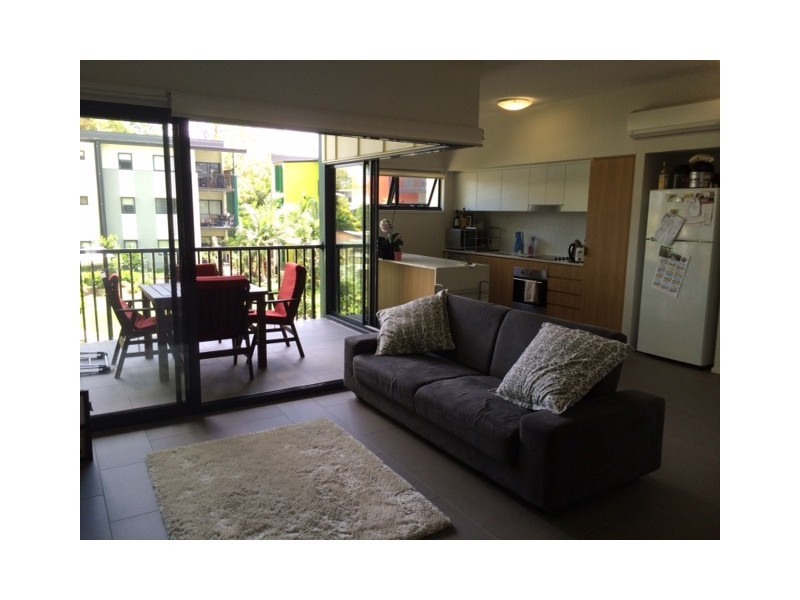 2 Garden Terrace, Newmarket QLD 4051