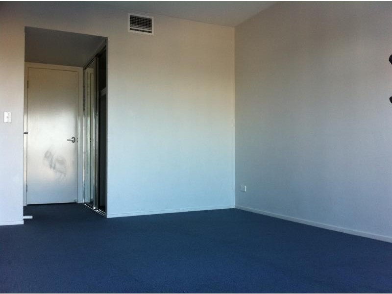 11/27 Station Road, Indooroopilly QLD 4068