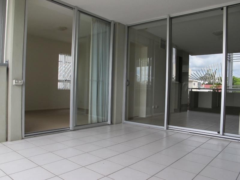 11/27 Station Road, Indooroopilly QLD 4068