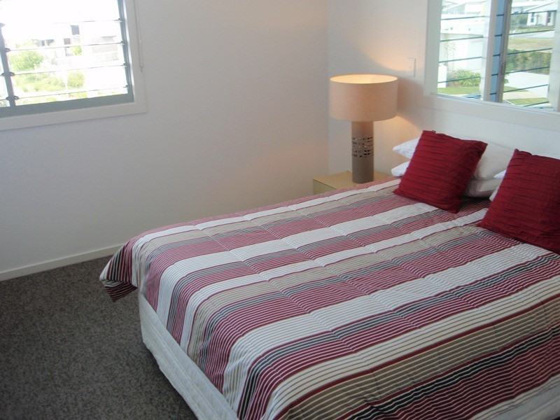 42 Boardwalk Boulevarde, Mount Coolum QLD 4573