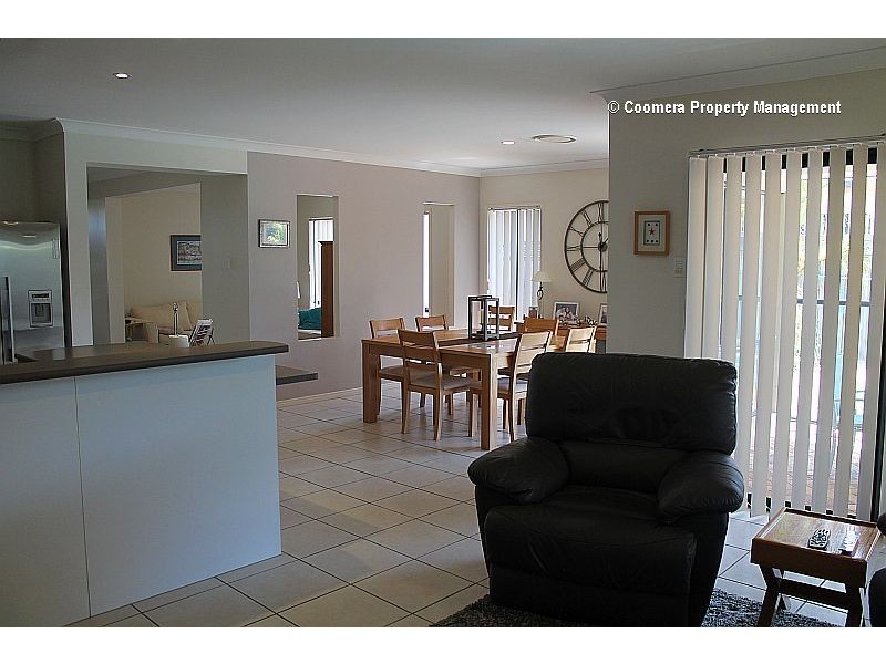 11 Bishopwood Court, Upper Coomera QLD 4209