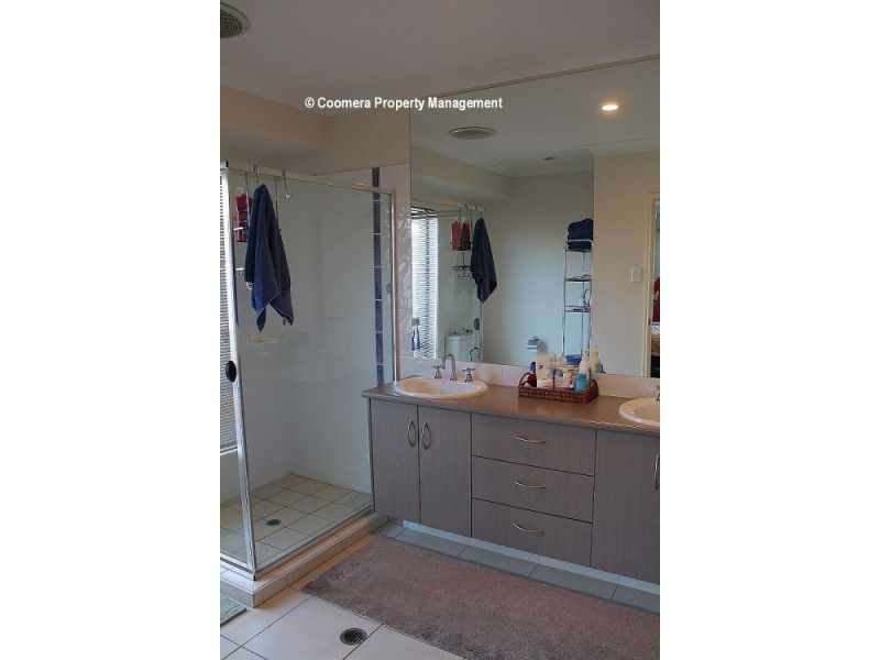 11 Bishopwood Court, Upper Coomera QLD 4209