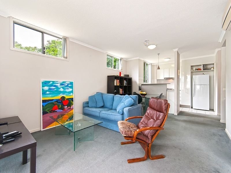 43/2 Campbell St, Toowong QLD 4066