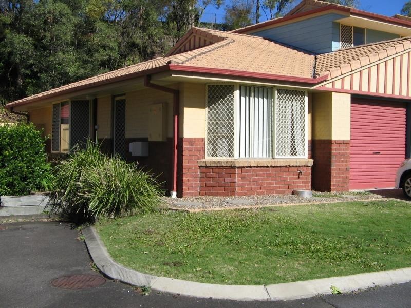 1230 Creek Road, Carindale QLD 4152