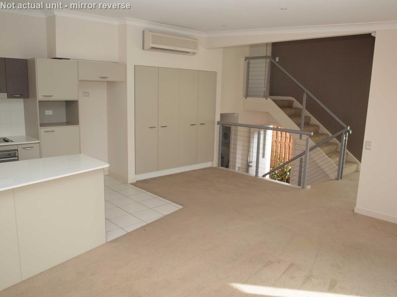 103/19 Carina Peak Drive, Varsity Lakes QLD 4227