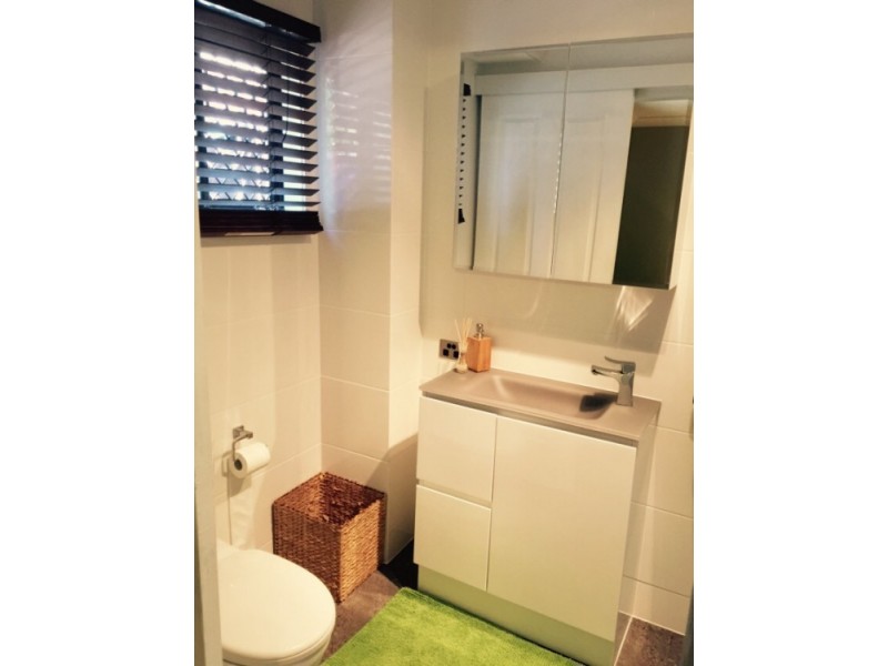 2/28 Murlong Crescent, Palm Beach QLD 4221