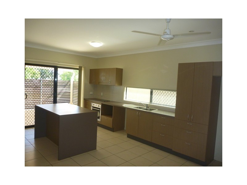 86 Tangerine Way, Kirwan QLD 4817