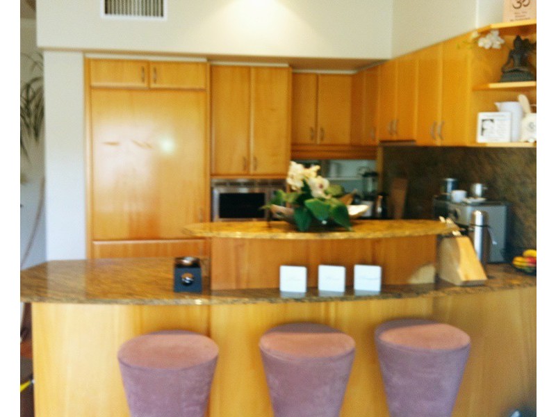 103 Salerno Street, Surfers Paradise QLD 4217