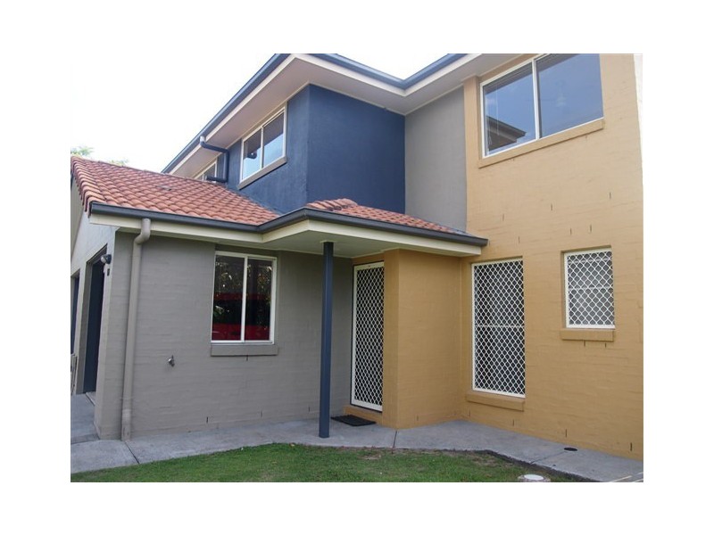 13/31 Archipelago Street, Pacific Pines QLD 4211