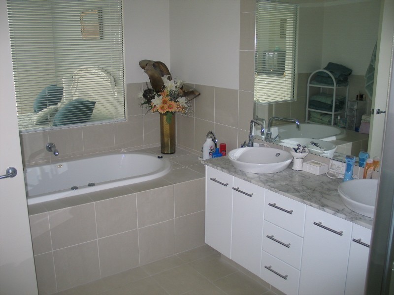 132/5 Easthill Drive,, Robina QLD 4226