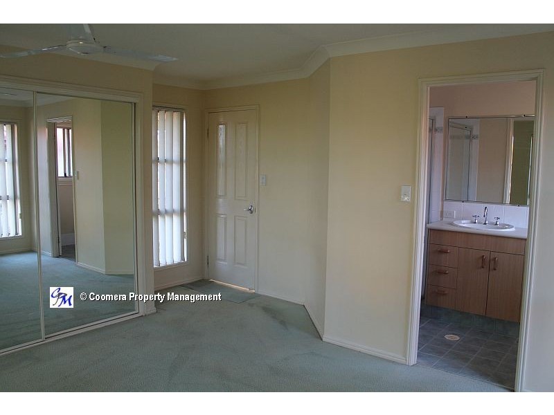 5 Prefect Close, Upper Coomera QLD 4209