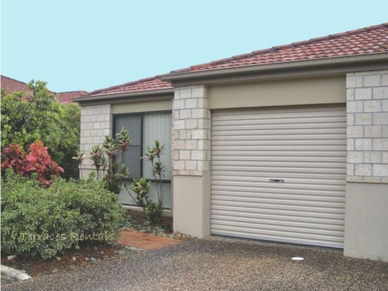 01/24 Amsonia Court,, Arundel QLD 4214