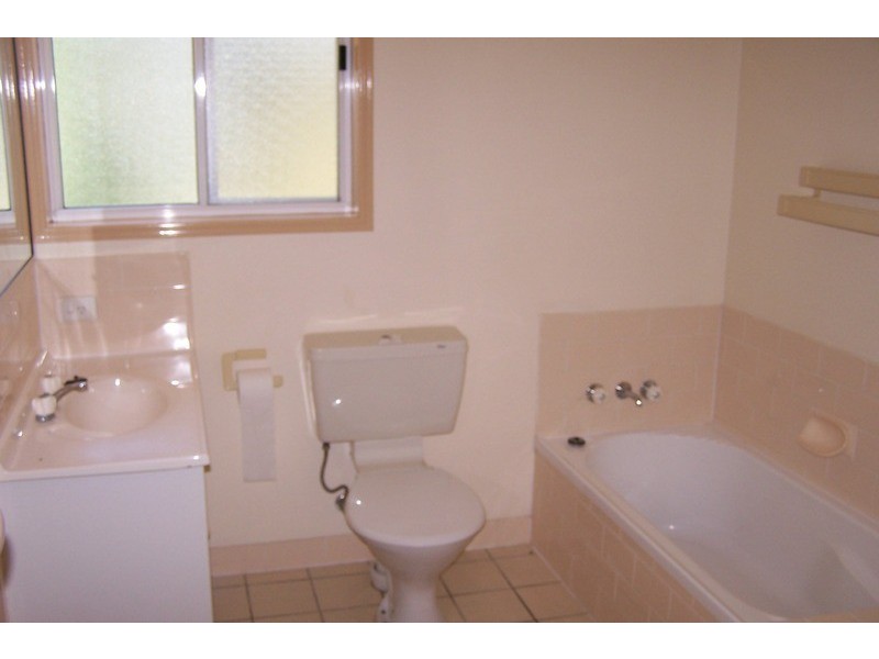 2/19 Crotona Road, Capalaba QLD 4157