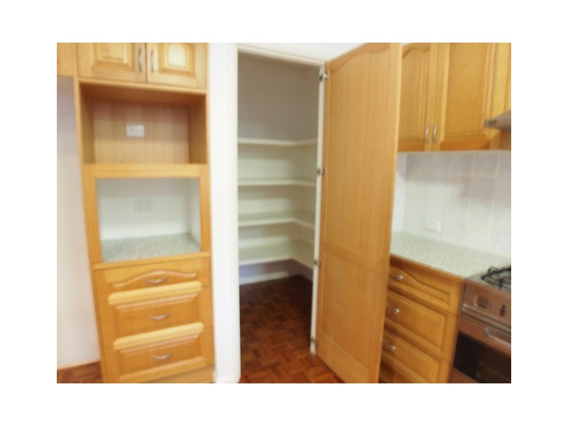 1 Poeppel Place, Helensvale QLD 4212