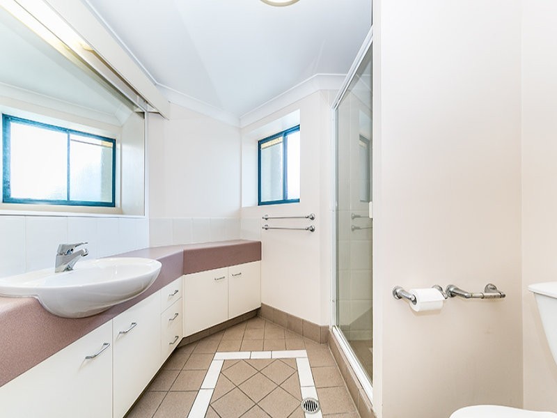 L4/35 Ferry Street, Kangaroo Point QLD 4169