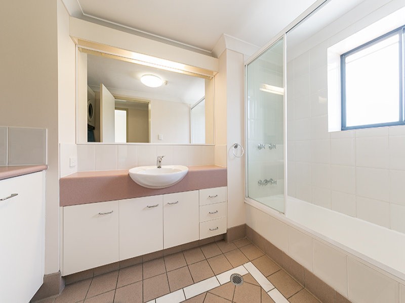 L4/35 Ferry Street, Kangaroo Point QLD 4169