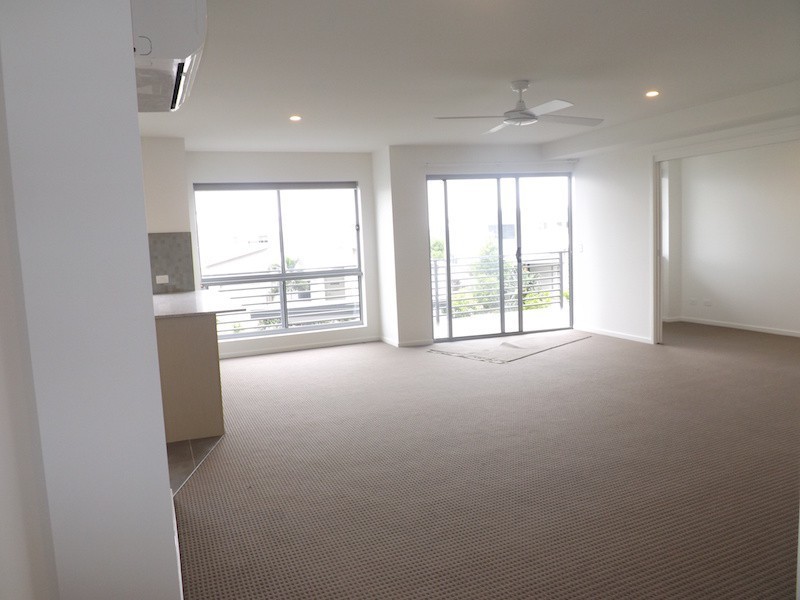 28/46 Regatta Boulevard, Birtinya QLD 4575