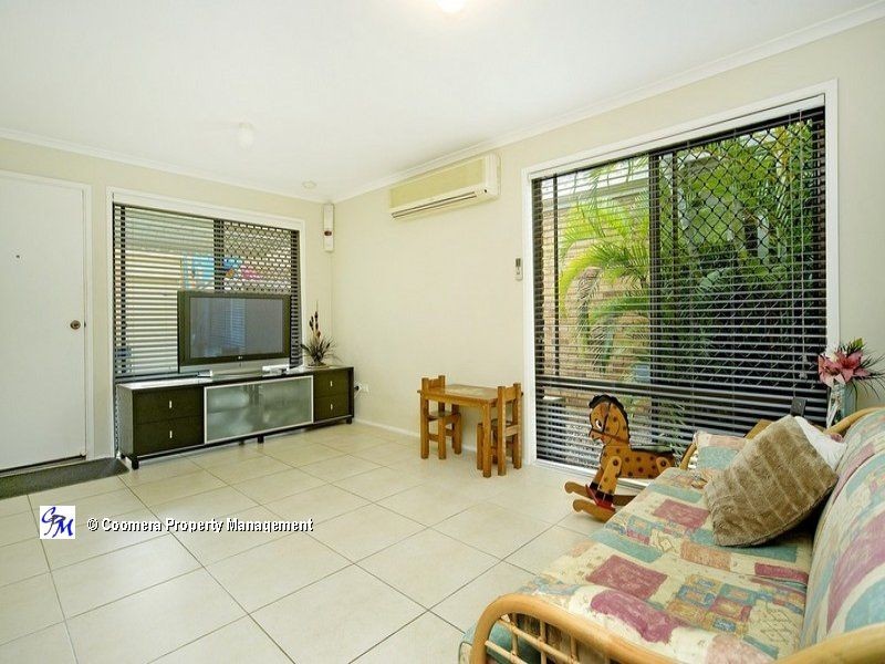 11 River Oak Drive, Helensvale QLD 4212