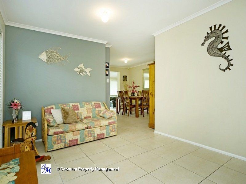 11 River Oak Drive, Helensvale QLD 4212