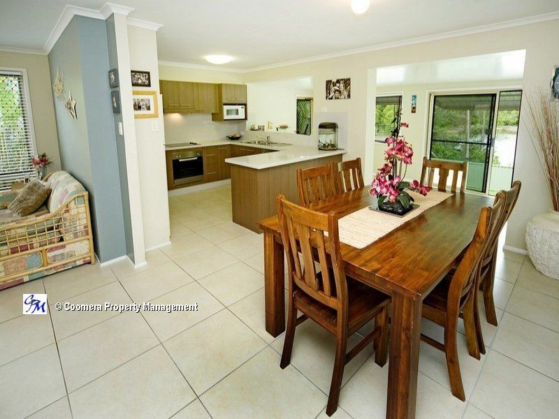 11 River Oak Drive, Helensvale QLD 4212