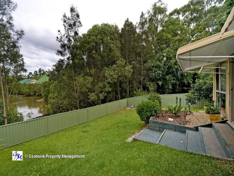 11 River Oak Drive, Helensvale QLD 4212
