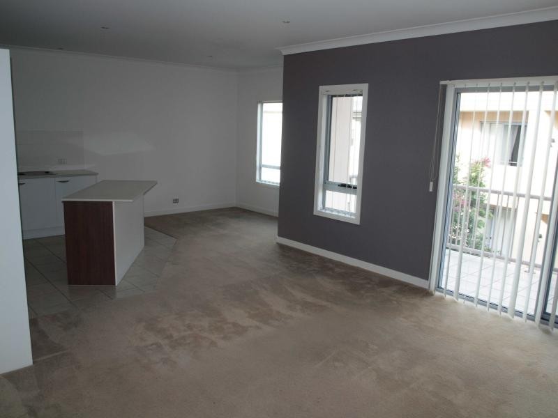 7/19 Carina Peak Drive, Varsity Lakes QLD 4227