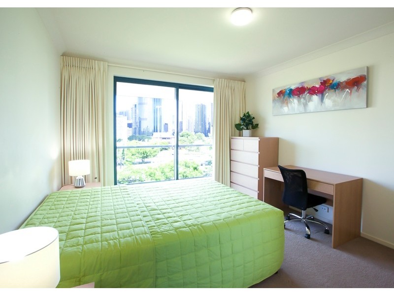 5F/45 Deakin Street, Kangaroo Point QLD 4169