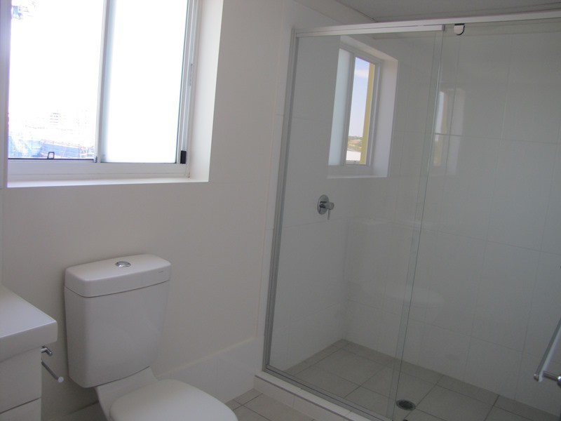 988/51 Playfield Street, Chermside QLD 4032