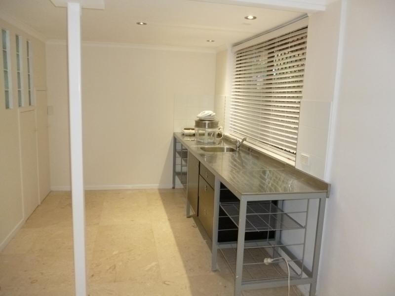 19/19 Explorer Street, Toowong QLD 4066