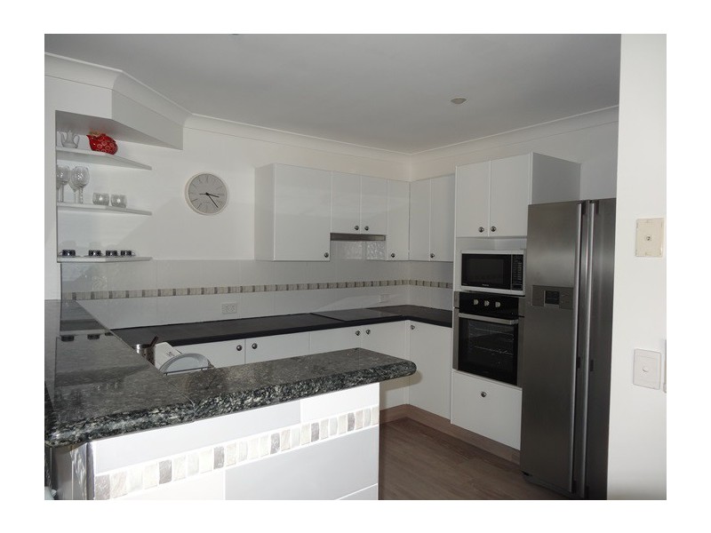 30/1 Great Hall Dve, Nobby Beach QLD 4218