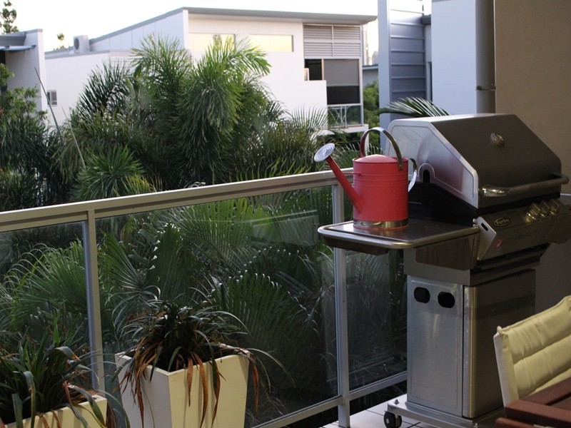 21 Love Street, Bulimba QLD 4171