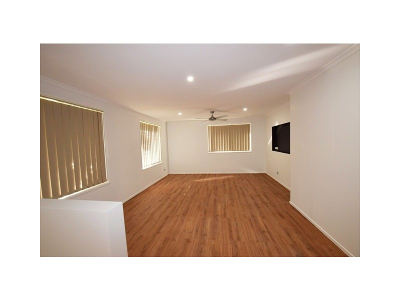 7 Wisteria Court, Victoria Point QLD 4165